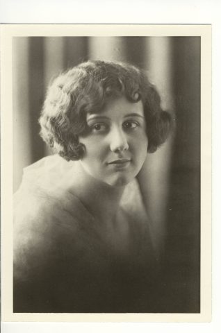 Alfrida (Kleinhenz) Willke. Undated.